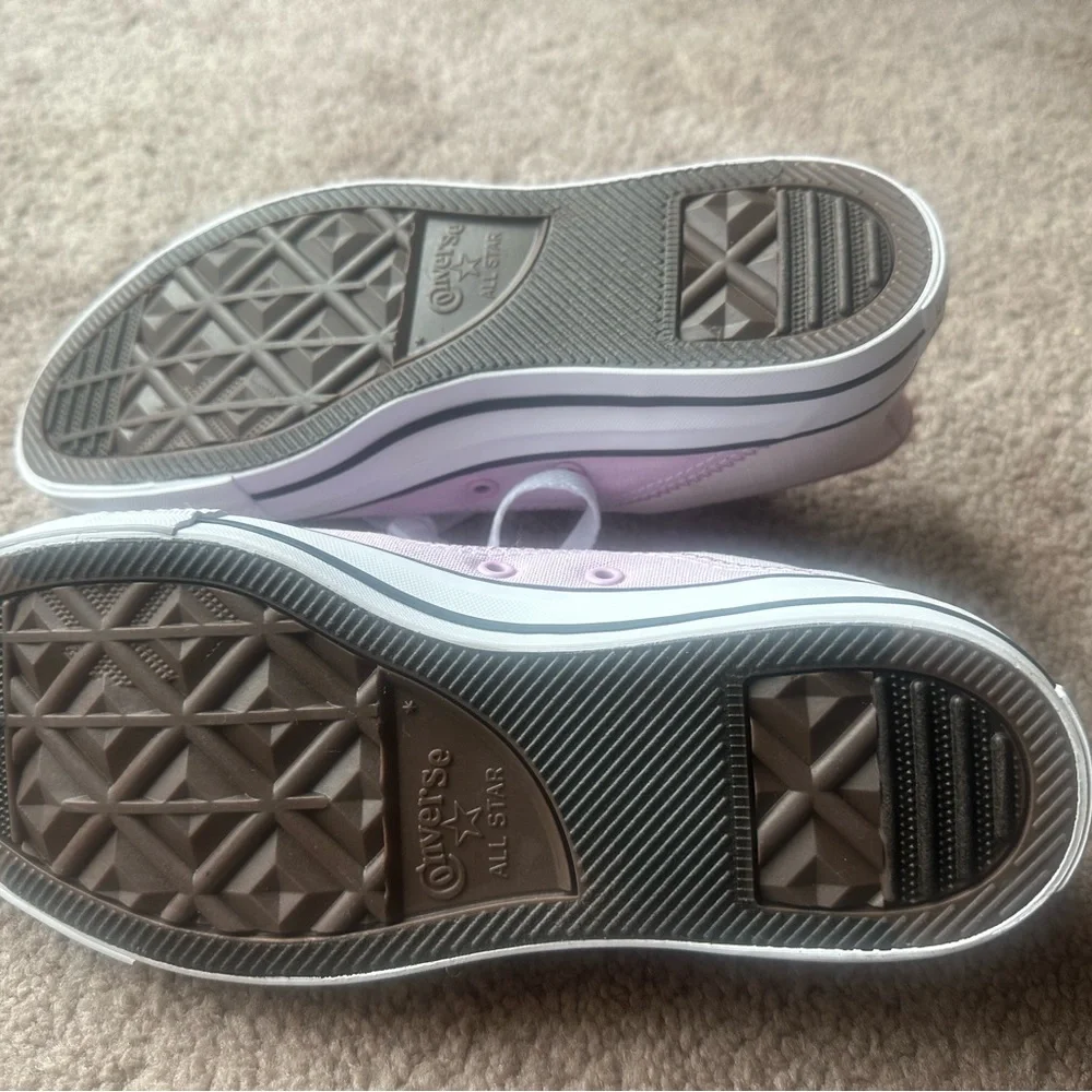 Chuck Taylor All Star Low Top Sneaker in Pink 8 New - Picture 7 of 9